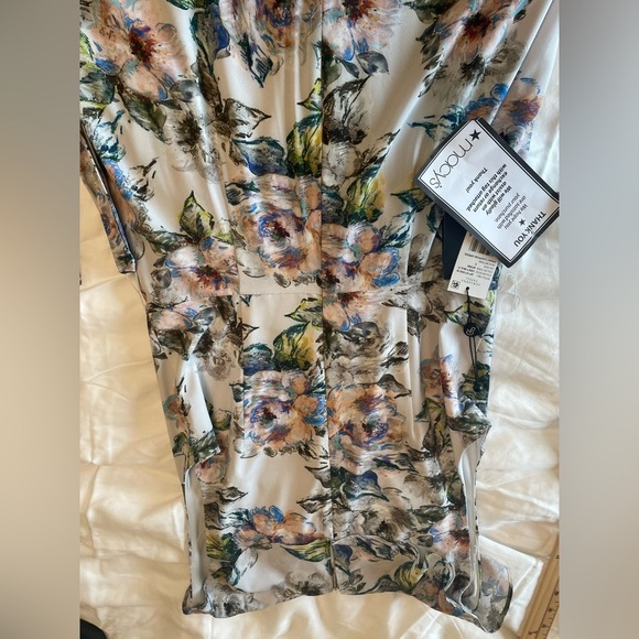 Adrianna Papell ruffled v neck floral sleeveless dress size 4 NWT - Picture 7 of 12